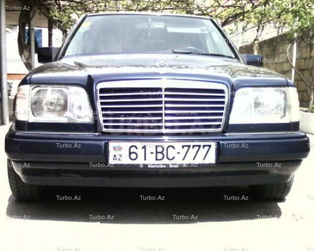 Mercedes E 200 1994, 300,000 km - 2.0 л - Bakı