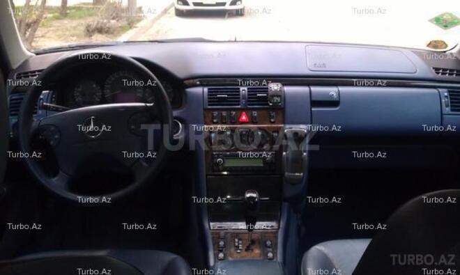 Mercedes E 270 2000, 247,500 km - 2.7 л - Bakı