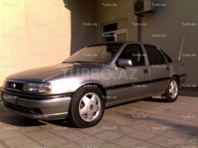 Opel Vectra 1995, 250,000 km - 2.0 л - Bakı