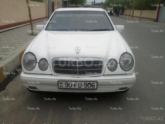 Mercedes E 220 1996, 378,000 km - 2.2 l - Bakı