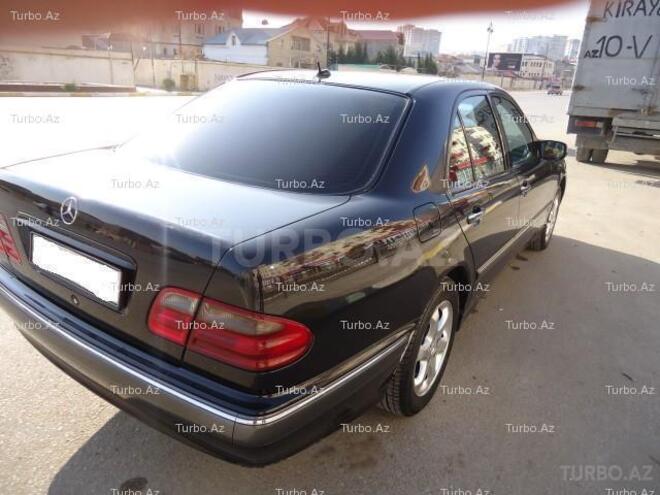 Mercedes E 220 2001, 114,200 km - 2.2 л - Bakı