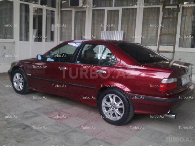 BMW 320 1992, 235,000 km - 2.0 l - Bakı