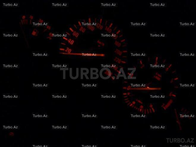 BMW 320 1992, 235,000 km - 2.0 l - Bakı