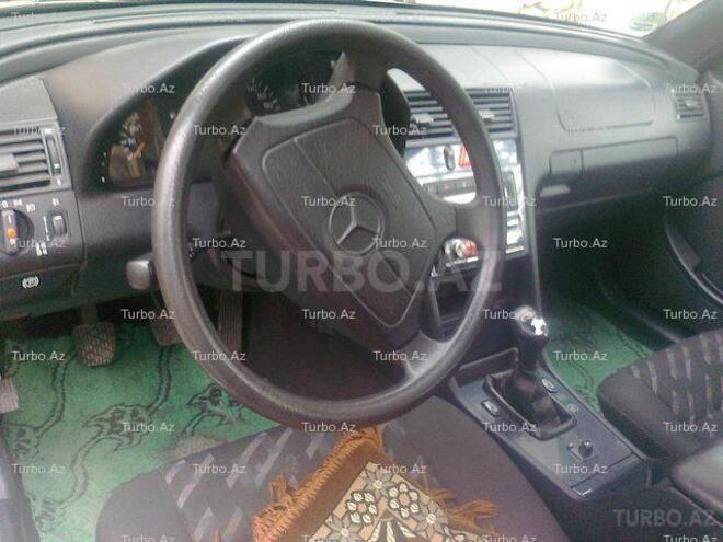 Mercedes C 180 1998, 200,000 km - 1.8 л - Bakı