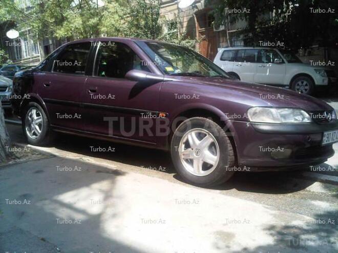 Opel Vectra 1997, 215,500 km - 2.0 l - Bakı