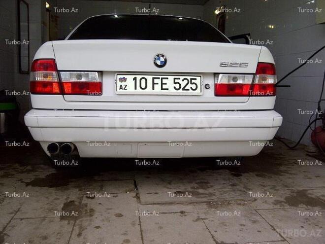 BMW 525 1994, 285,000 km - 2.5 л - Bakı
