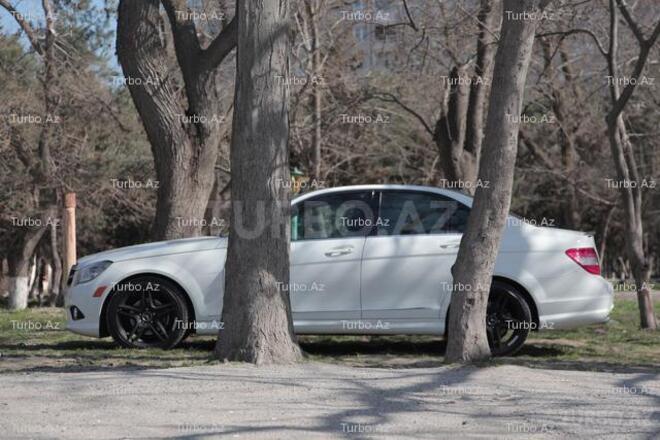 Mercedes C 300 2007, 63,000 km - 3.0 л - Bakı