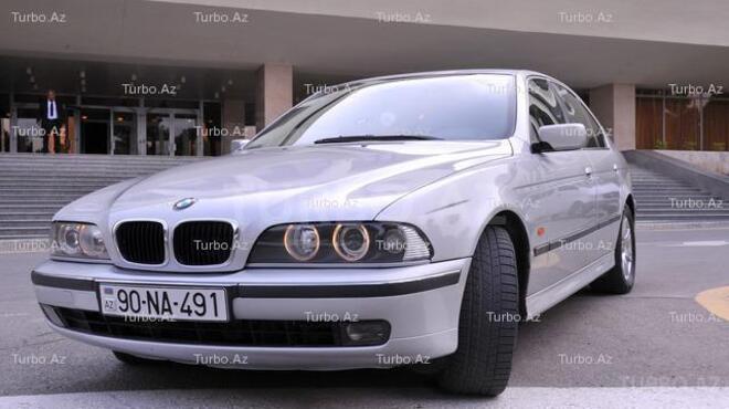 BMW 528 1999, 165,000 km - 2.8 l - Bakı