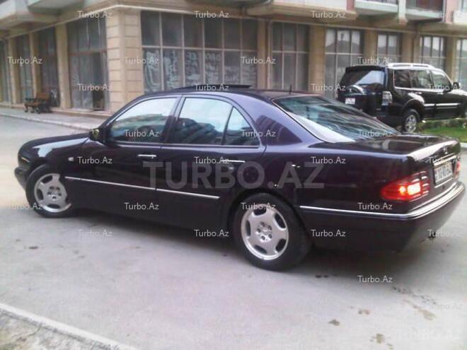 Mercedes E 200 1998, 145,000 km - 2.0 l - Bakı