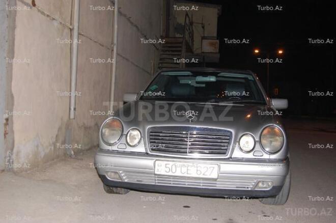 Mercedes E 290 1998, 200,000 km - 2.9 l - Bakı
