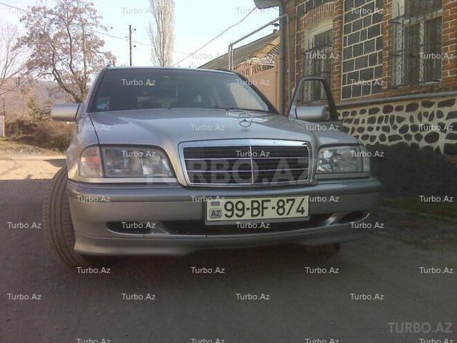 Mercedes C 220 2000, 188,000 km - 2.2 l - Bakı