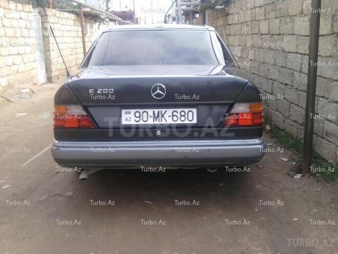 Mercedes E 200 1993, 255,000 km - 2.0 l - Bakı