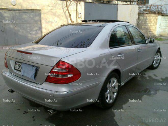 Mercedes E 240 2003, 101,000 km - 2.6 л - Bakı