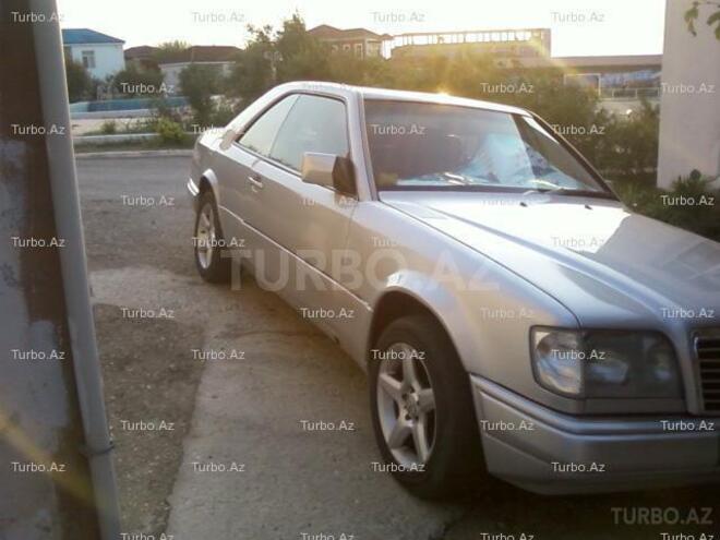 Mercedes  1988, 150,000 km - 2.3 l - Bakı