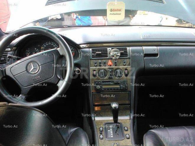 Mercedes E 230 1996, 313,894 km - 2.3 l - Bakı
