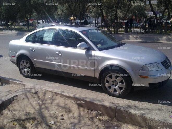 Volkswagen Passat 2004, 84,000 km - 1.8 l - Bakı