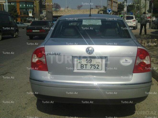 Volkswagen Passat 2004, 84,000 km - 1.8 l - Bakı