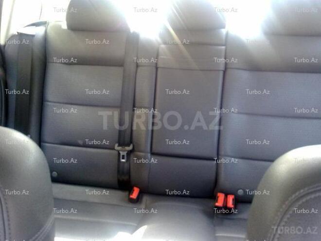 Volkswagen Passat 2004, 84,000 km - 1.8 l - Bakı