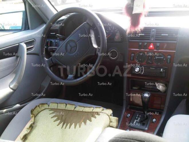 Mercedes C 200 1997, 170,000 km - 2.0 l - Bakı