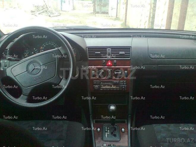 Mercedes C 180 1997, 190,000 km - 1.8 л - Bakı
