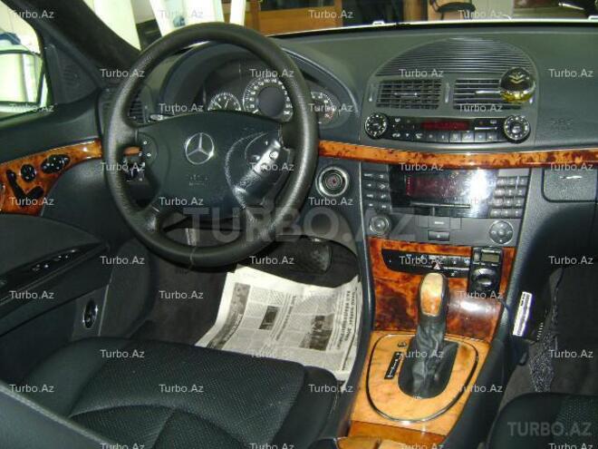 Mercedes E 240 2002, 90,000 km - 2.6 l - Bakı