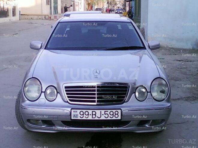 Mercedes E 320 2001, 180,000 km - 3.2 л - Bakı