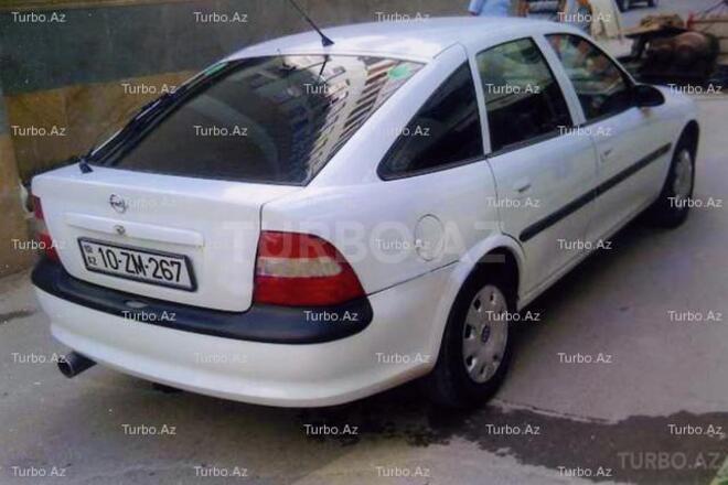Opel Vectra 1997, 300,000 km - 1.8 l - Bakı