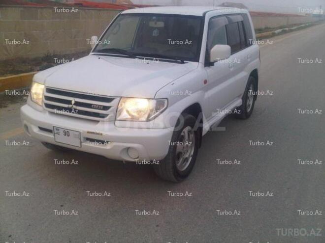 Mitsubishi Pajero io 2002, 125,000 km - 2.0 l - Bakı