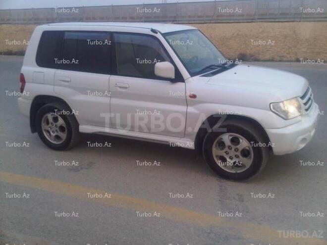 Mitsubishi Pajero io 2002, 125,000 km - 2.0 l - Bakı