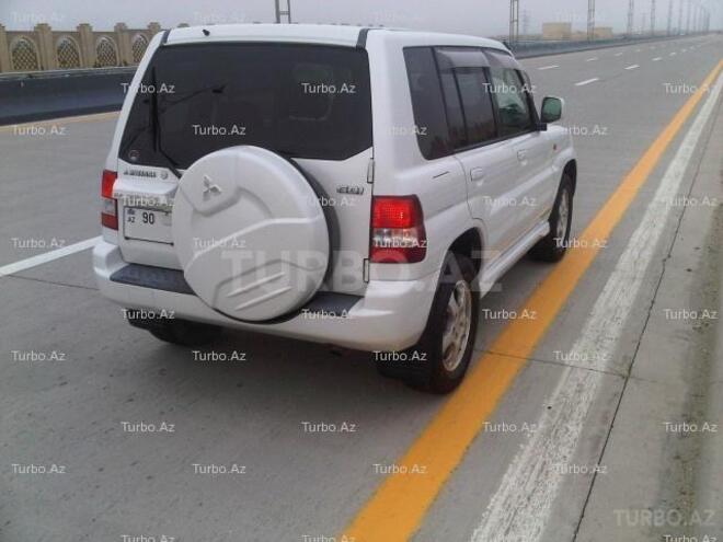 Mitsubishi Pajero io 2002, 125,000 km - 2.0 l - Bakı