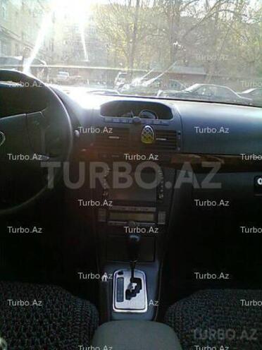 Toyota Avensis 2005, 175,000 km - 1.8 l - Bakı