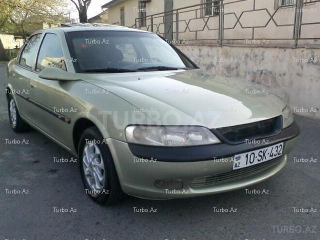 Opel Vectra 1998, 330,000 km - 1.8 л - Bakı