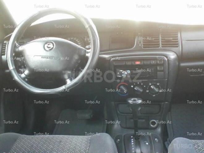 Opel Vectra 1998, 330,000 km - 1.8 л - Bakı