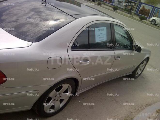 Mercedes E 320 2003, 204,000 km - 3.2 l - Bakı