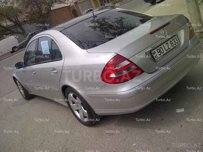 Mercedes E 320 2003, 204,000 km - 3.2 l - Bakı