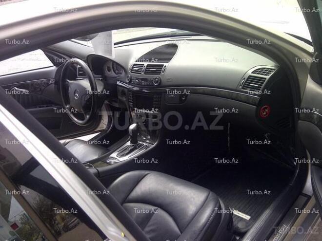 Mercedes E 320 2003, 204,000 km - 3.2 l - Bakı