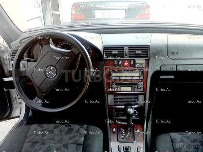 Mercedes C 220 1999, 178,000 km - 2.2 l - Bakı