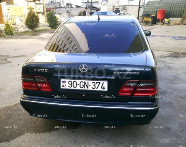 Mercedes E 200 2000, 135,000 km - 2.0 l - Bakı