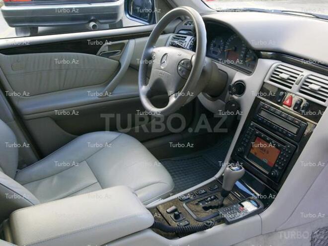 Mercedes E 200 2000, 135,000 km - 2.0 l - Bakı