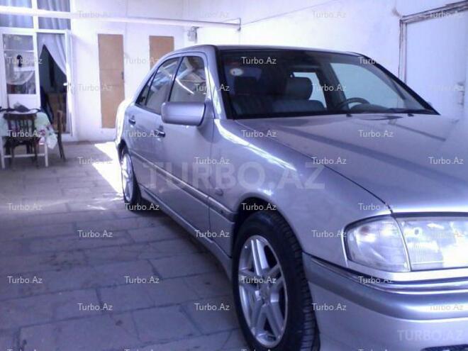 Mercedes C 180 1997, 200,000 km - 1.8 л - Bakı
