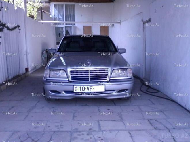 Mercedes C 180 1997, 200,000 km - 1.8 л - Bakı