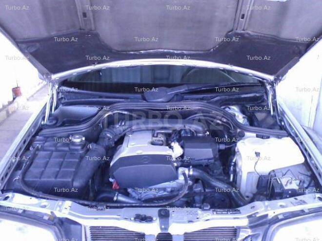 Mercedes C 180 1997, 200,000 km - 1.8 л - Bakı