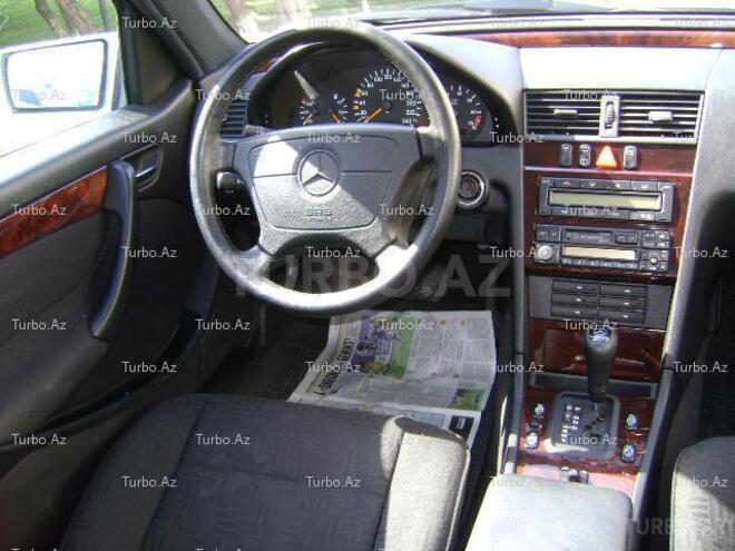 Mercedes C 200 1998, 171,000 km - 2.0 l - Bakı