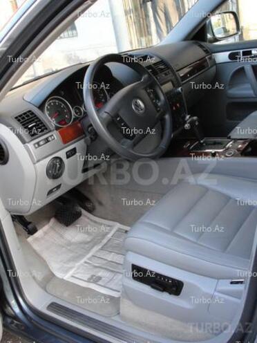 Volkswagen Touareg 2004, 71,000 km - 3.2 l - Bakı