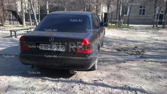 Mercedes C 180 1995, 200,000 km - 1.8 l - Bakı