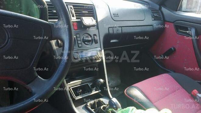 Mercedes C 180 1995, 200,000 km - 1.8 l - Bakı