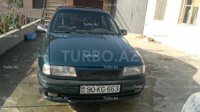 Opel Vectra 1995, 279,000 km - 1.8 l - Bakı