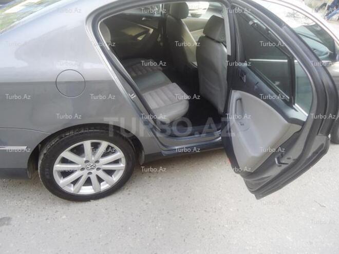 Volkswagen Passat 2006, 75,000 km - 2.0 l - Bakı
