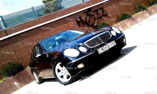 Mercedes E 240 2002, 167,000 km - 2.6 l - Bakı