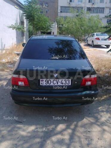 BMW 528 1999, 174,000 km - 2.8 l - Bakı